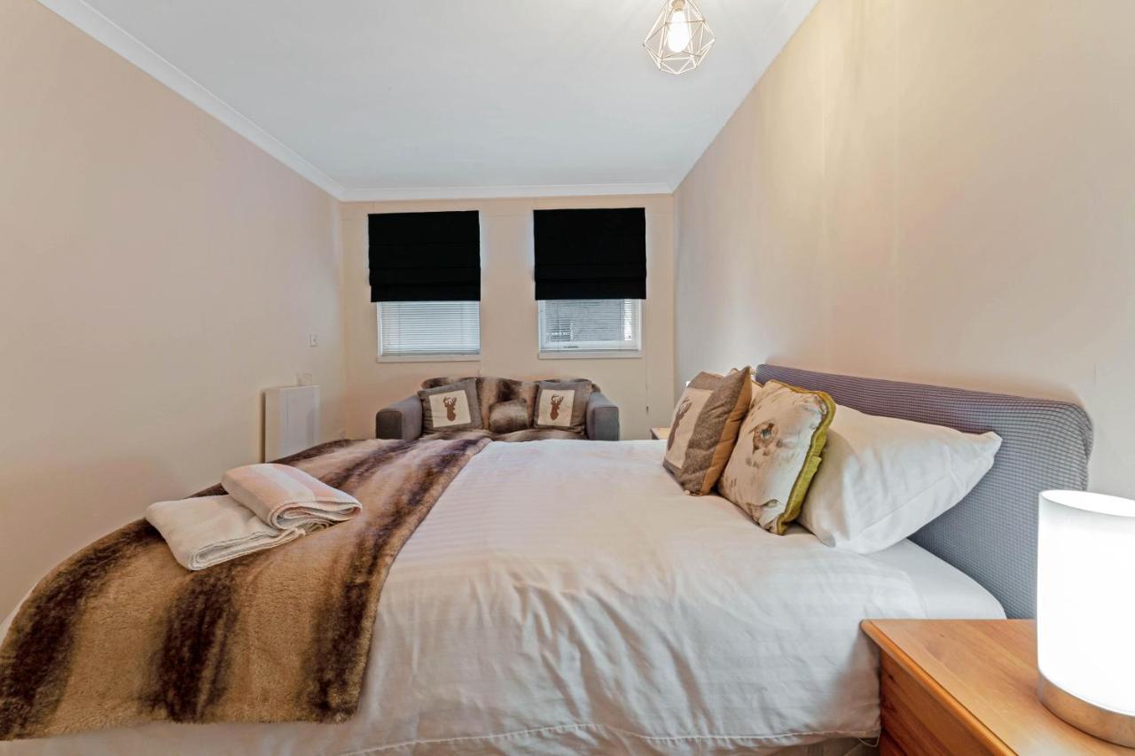 Elegant & Unique Getaway - Spacious 3 Bedroom, 2 Bathroom City Centre Apartment - Free Allocated Parking. Эдинбург Экстерьер фото