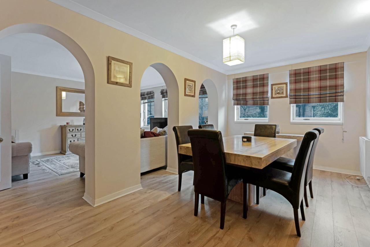 Elegant & Unique Getaway - Spacious 3 Bedroom, 2 Bathroom City Centre Apartment - Free Allocated Parking. Эдинбург Экстерьер фото