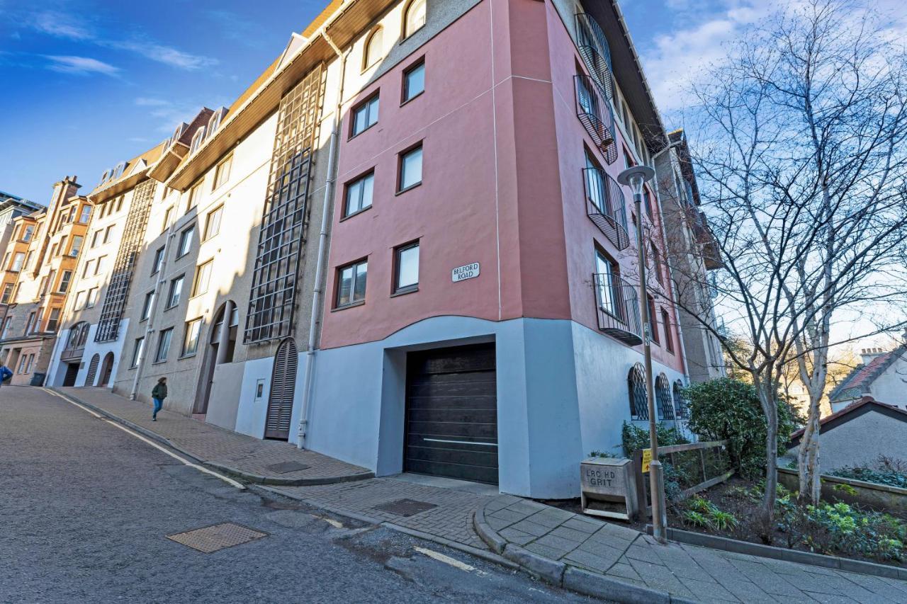 Elegant & Unique Getaway - Spacious 3 Bedroom, 2 Bathroom City Centre Apartment - Free Allocated Parking. Эдинбург Экстерьер фото