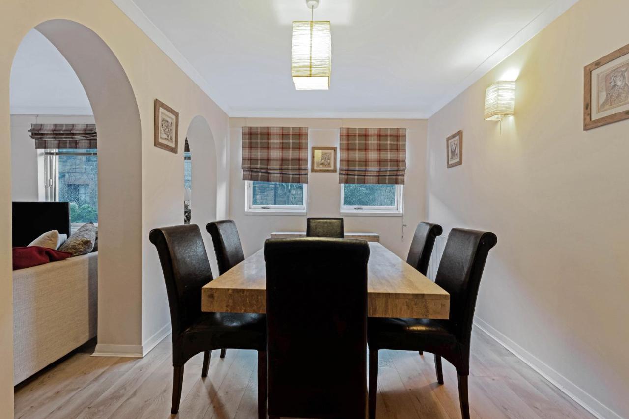 Elegant & Unique Getaway - Spacious 3 Bedroom, 2 Bathroom City Centre Apartment - Free Allocated Parking. Эдинбург Экстерьер фото
